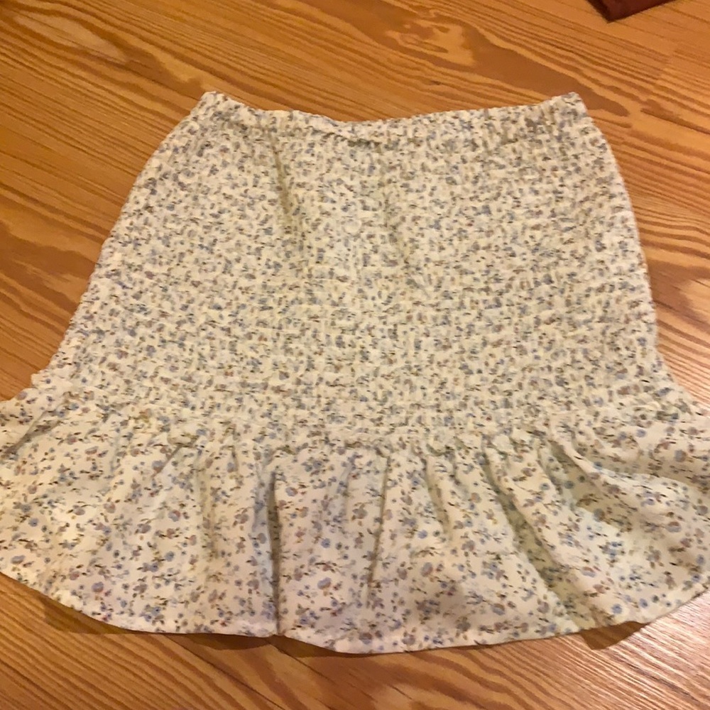 Pretty skirt from forever 21 size XS